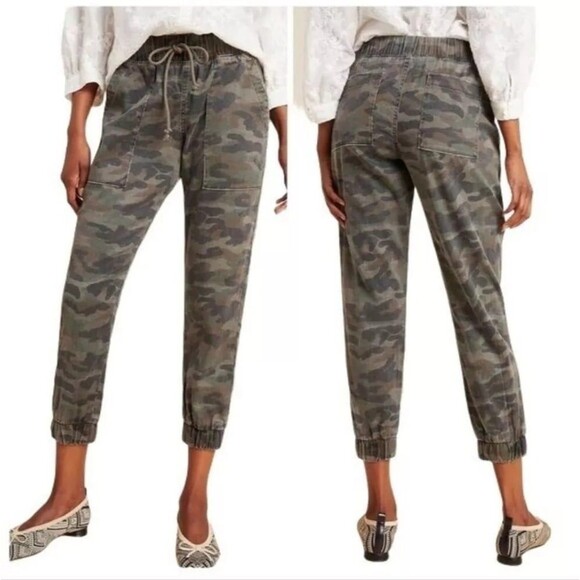 Anthropologie Cloth and Stone Camo Cargo Joggers Pants Small - Picture 1 of 9